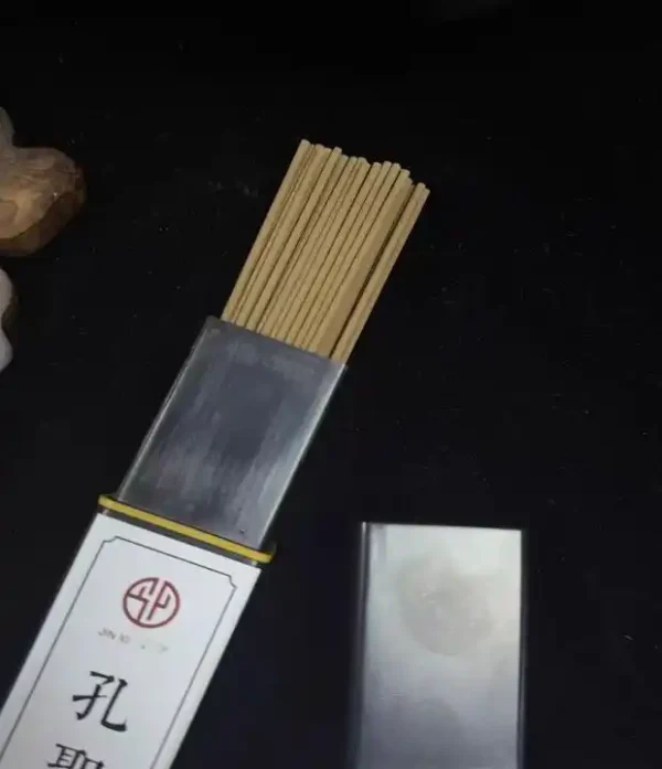 Natural Stick Incense for Indoor & Outdoor Use - 50g, ~150 Sticks, 21cm